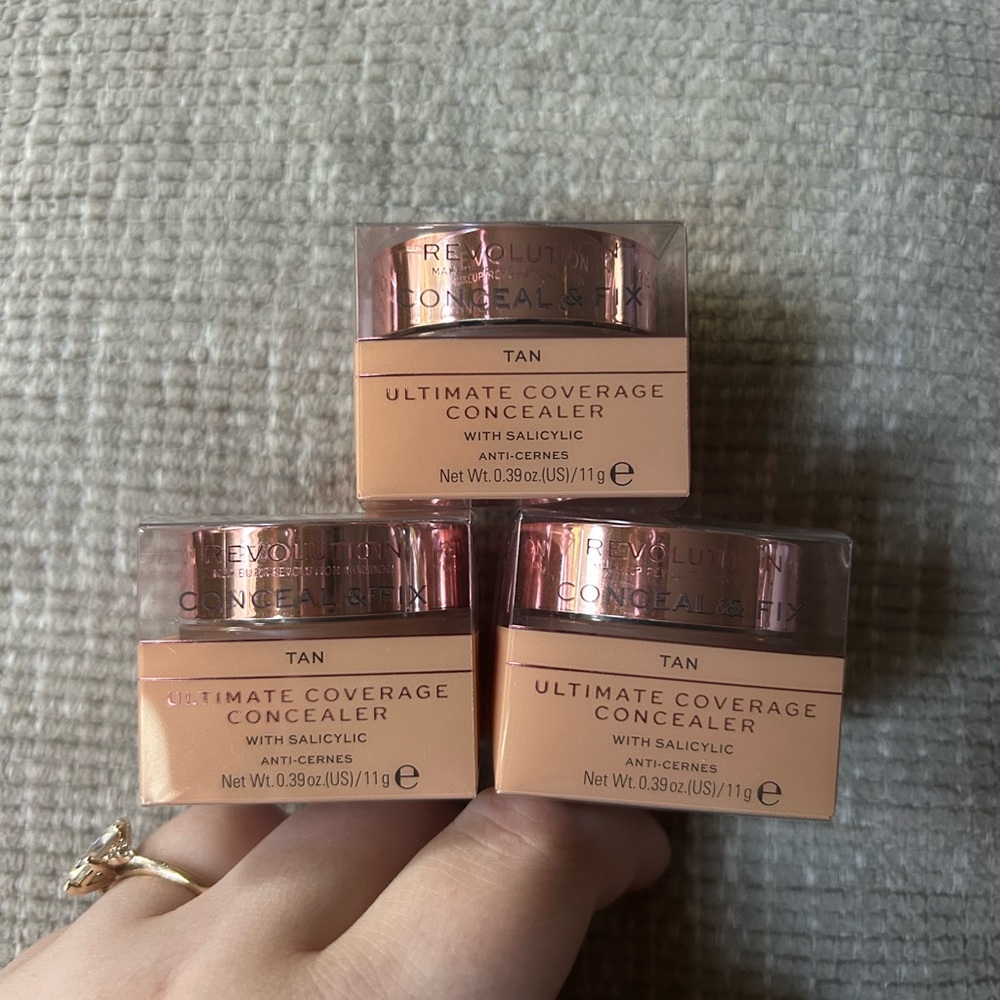 LOT OF 3 Revolution Ultimate Coverage Concealer in Tan